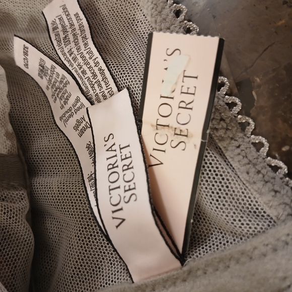 Victoria's Secret Lace Bralette in Gray - Picture 3 of 14